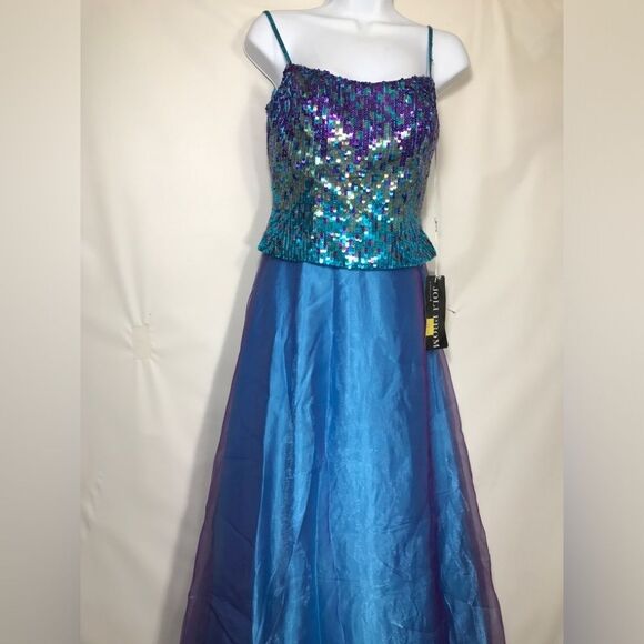 Joli Prom Turquoise Sequin Ball Gown Formal Dress Women’s Size 4 - Picture 1 of 10
